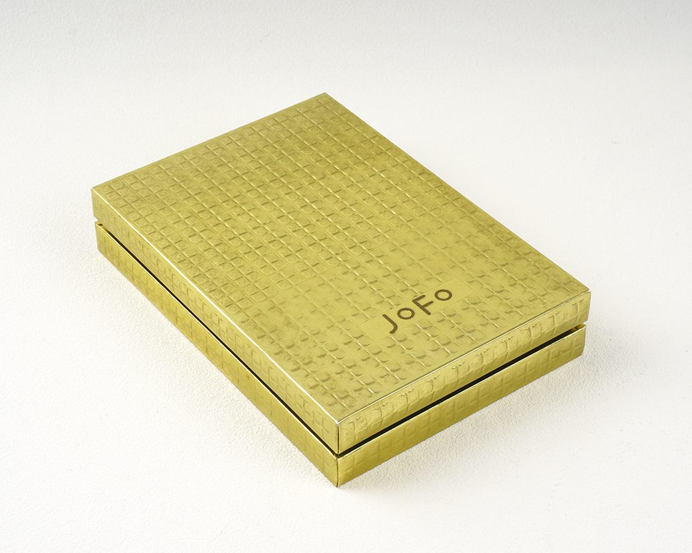 gold box (1)
